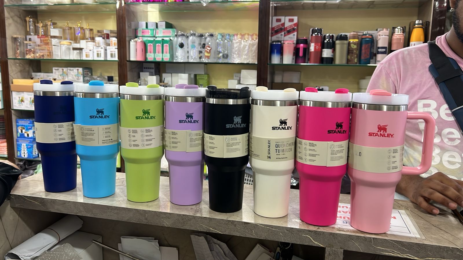 Stainless Steel Vacuum Tumbler With Straw